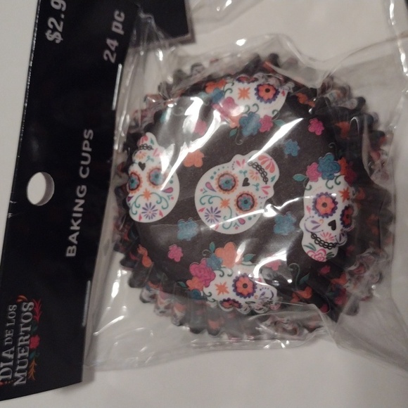 Holiday Baking Set Halloween and Christmas - Picture 4 of 11